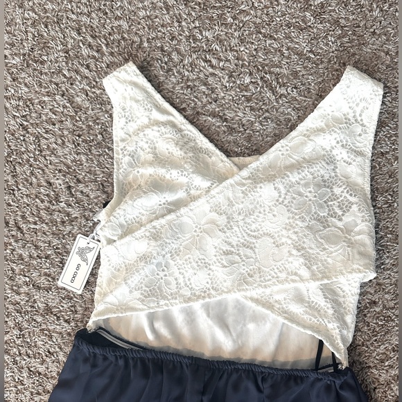 Go Coco maxi dress with open back, size M. New with tag, never worn - Picture 4 of 4